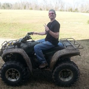 Meet your Posher, Adam